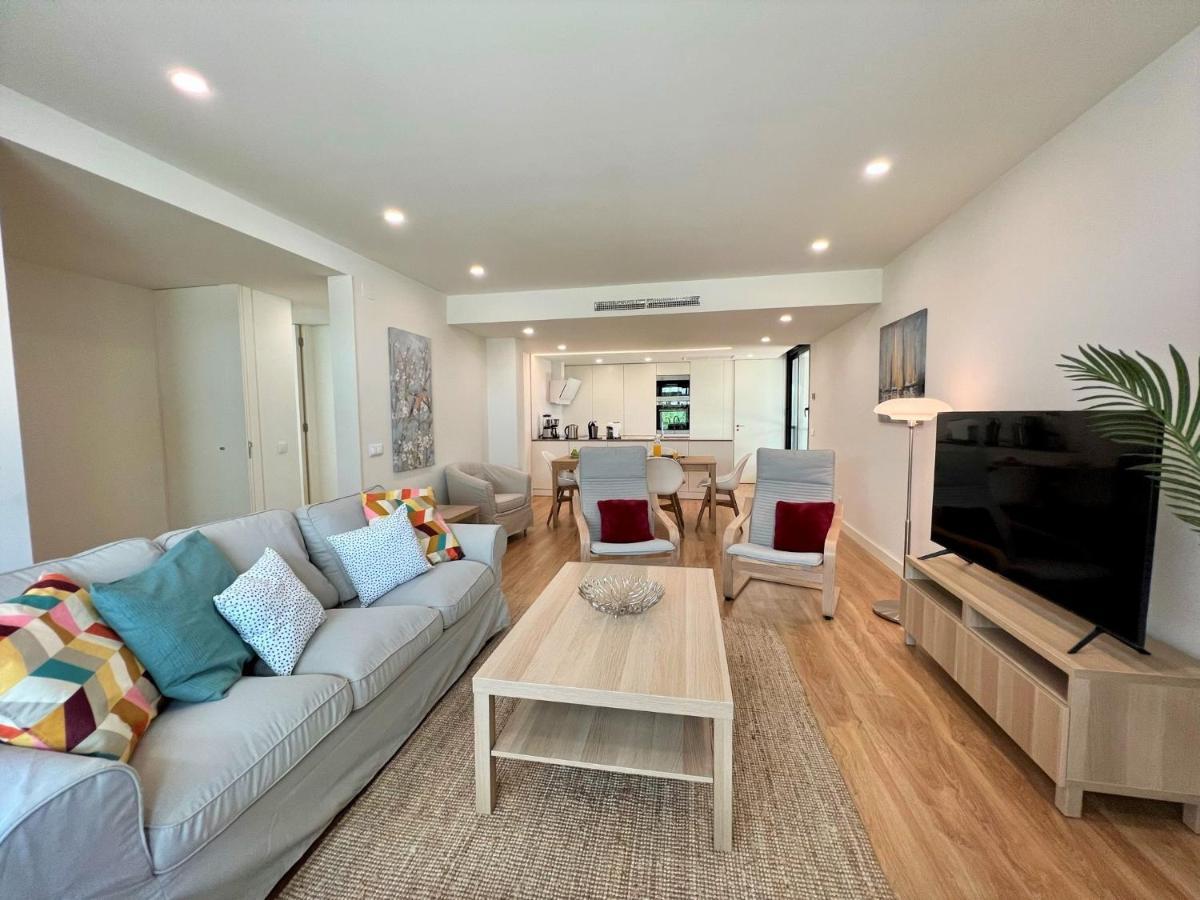 Faro Design 6 By Homing Apartment ภายนอก รูปภาพ